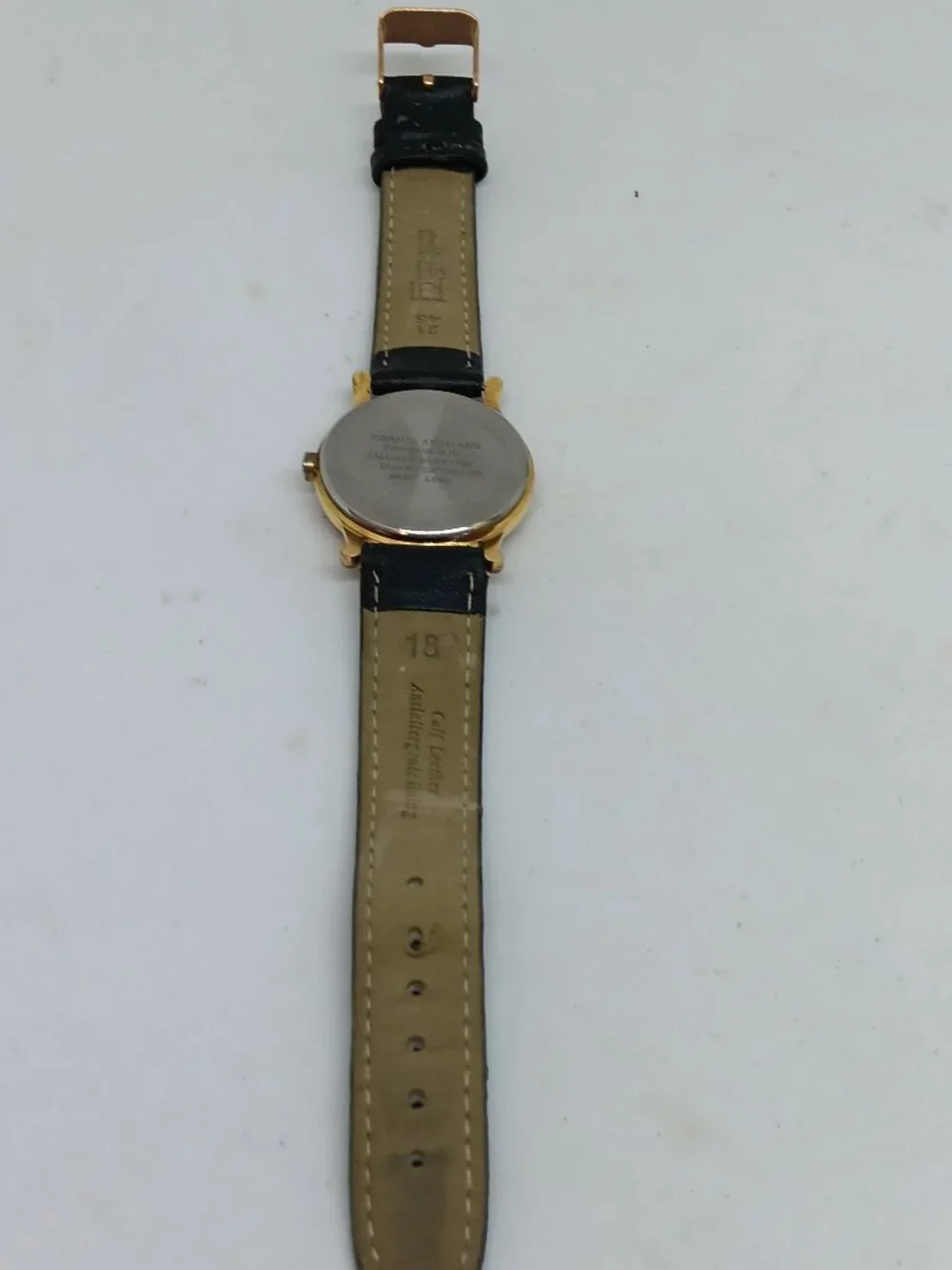 Guess pre owned